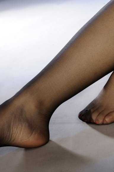 华体会网页版登录入口_市委副书记钟得志到我县开展脱贫攻坚调研